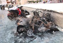Es cremen diverses motos a la plaça d’Europa des Pujols