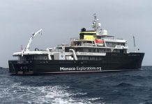 El vaixell explorador «Yersin» visita Formentera abans de començar la travessia que farà la volta al món