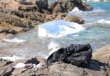 La Guardia Civil localiza la embarcación en la que viajaban los extranjeros indocumentados provenientes de Argelia