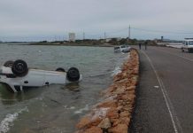 Dos turismos se salen de la vía en la carretera entre es Pujols y la Savina