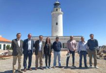 Las obras de reforma del faro de la Mola continúan a buen ritmo