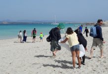 Nova jornada de neteja de platges a Formentera