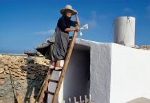 La fotògrafa Melba Levick cedeix part del seu fons fotogràfic a Formentera