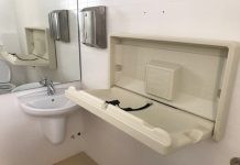 El Consell instala cambiadores de pañales en los equipamientos municipales