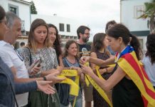 Una seixantena de persones es concentren a Sant Francesc amb motiu de la Diada de Catalunya