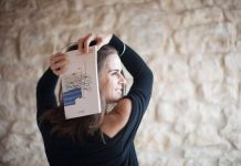 Meritxell Gené presenta su disco «Sa tanca d’allà dins» en el patio del faro de la Mola