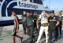 Arriba una nova pastera a la platja de Migjorn amb 14 immigrants