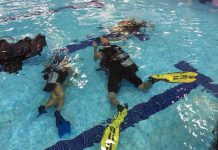 Bautizo de buceo en familia