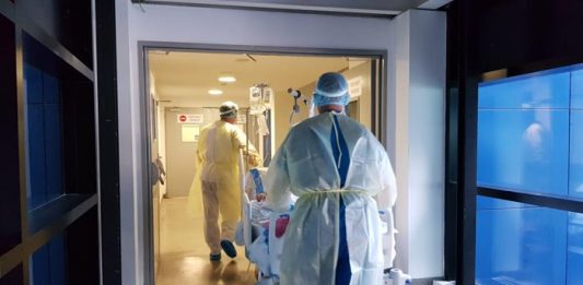 Salud ha tenido que suspender 12.704 actuaciones debido a la huelga del personal médico