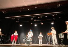 Música, baile y disfraces en el Festival de Carnaval de la Escuela de Música y Danza de Formentera Concierto de Carnaval de la Escuela de Música y Danza de Formentera
