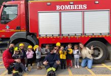 Alumnos de Infantil del Mestre LLuis Andreu visitan el Parc de Bombers