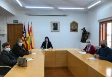 Formentera destina 30.000 euros a los clubs de mayores de la isla Foto signatura convenis clubs majors