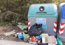 Comienzan las incívicas “limpiezas de primavera” contenedores Porto Saler