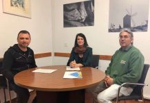 La Cooperativa del Camp recibe 130.000 euros para continuar con la reactivación agrícola en la isla Firma convenio 2022 con la Cooperativa del Camp