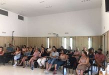 Jornada de formación en diversidad sexual, familiar y de género para el personal del Consell Asistentes a la actividad formativa