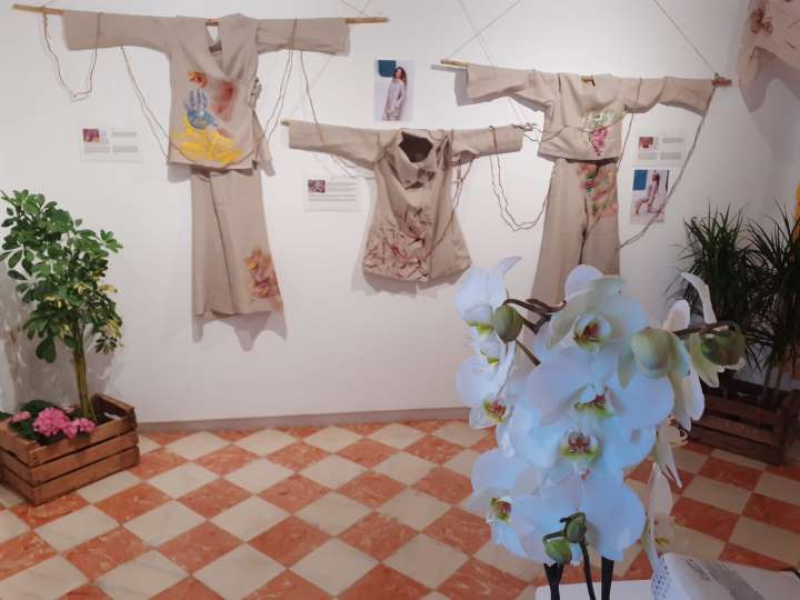 Algunos de los trabajos que se exponen en la muestra de Lola Raya