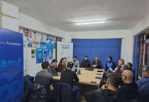 Sa Unió denuncia la lentitud en Urbanismo Reunión celebrada en la sede de Sa Unió