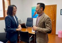 Ana Juan apoya la regulación de cruceros en Ibiza «para aliviar la presión de visitantes de un solo día en Formentera» Ana Juan y Rafa Ruiz