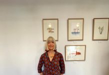 Suzanne Carpenter expone «Flora y Fauna de Formentera» en la sala «Ajuntament Vell» Suzanne Carpenter en su exposición