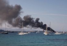 El Consell Insular de Formentera comprueba con un robot submarino que los restos del yate hundido la semana pasada no vierten ningún contaminante