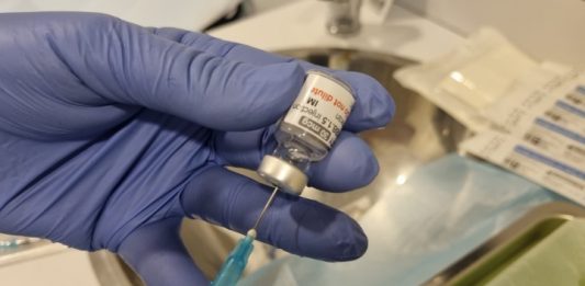 Comienza la campaña de vacunación conjunta gripe-Covid-19 en los Centros de Salud pitiusos Campaña vacunación doble Covid-gripe