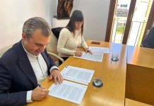 El Consell Insular de Formentera y la Conselleria balear de Educación firman el convenio de gratuidad de las escoletas