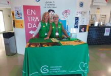 Formentera se une al Día Mundial contra el cáncer de pulmón Mesa informativa de la AECC en el Hospital de Formentera
