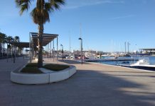 La Autoritat Portuària de Balears organiza el primer concurso de iluminación navideña en los puertos de Eivissa y la Savina Paseo marítimo de La Savina
