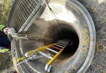 Un vecino sale ileso tras precipitarse en un pozo a ocho metros de profundidad Imagen del pozo del que ha sido rescatado un vecino de Formentera
