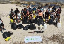 Recogidos 80 kilos de residuos en el reto de limpieza del litoral celebrado los días 13 y 14 de abril Participantes en las jornadas de limpieza One Planet Life