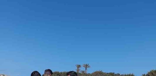 Los bomberos asisten a una mujer tras una caída en un área rocosa Rescate mujer accidentada en ses Illetes
