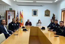 Formentera presenta a sus cuatro nuevos agentes de policía en prácticas Presentación nuevos agentes Policía local en prácticas