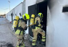 Las obras en el campo de futbol provocan un incendio en los almacenes bajo las gradas