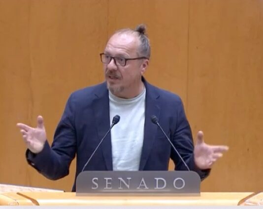 El senador d’Eivissa i Formentera defensa la implantació de les cooperatives d’habitatge a les illes senador Juanjo Ferrer