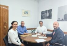 El CEIP Mestre Lluis Andreu dona en depósito al Consell una serie de documentos datados entre 1874 y 1968