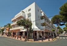 Francisco Ferrer de Hostal Sa Volta, mención honorífica en la XIII edición de los premios Posidonia Hostal Sa Volta en es Pujols