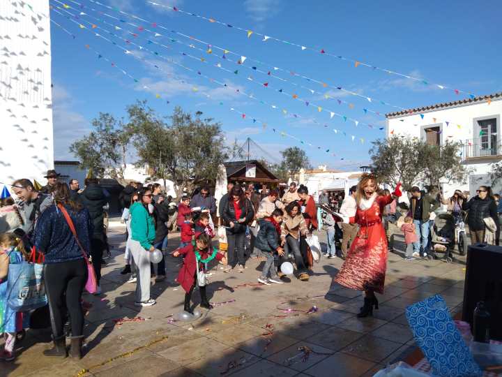 Cap d'any infantil 2025