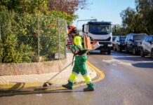 El Consell de Formentera pone en marcha un plan de choque de limpieza en los núcleos urbanos de la isla