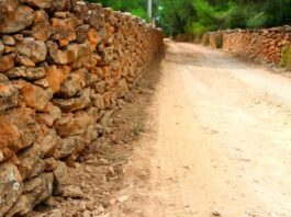 Formentera obri la convocatòria d’ajudes per a la conservació del patrimoni cultural i la rehabilitació de parets de pedra seca per a 2026
