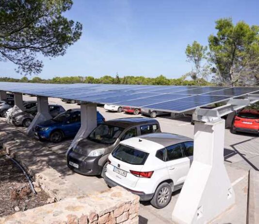 El Govern inaugura la instalación fotovoltaica del Hospital de Formentera, que permitirá ahorrar cerca de 30.000 euros anuales
