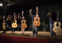 Formentera da a conocer a los más jóvenes las virtudes de la música y la danza