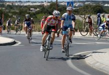 Talls a les carreteres de l’illa per les competicions esportives Ciclismo en ruta / foto de archivo