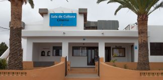 El Consell cierra el cine municipal y el faro de la Mola