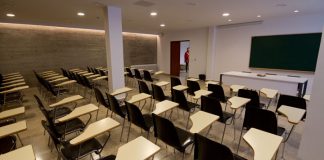 El CEIB aprova el document pel pacte educatiu, encara que sense consens total