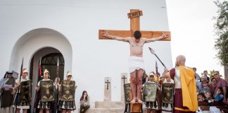 La Passió de Crist invadeix els carrers de Sant Francesc