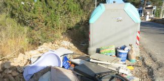 La falta de civismo campa a sus anchas en Formentera