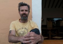 «Mi plan es el no plan: vivo el presente» Entrevista a Pau Donés