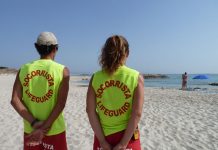 Els socorristes ja ocupen els seus llocs a les platges de Formentera