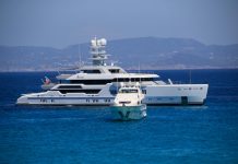 El Govern presenta en Formentera el proyecto de protección de las praderas de posidonia