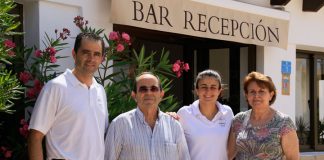 Sesenta años de una empresa dedicada al turismo familiar